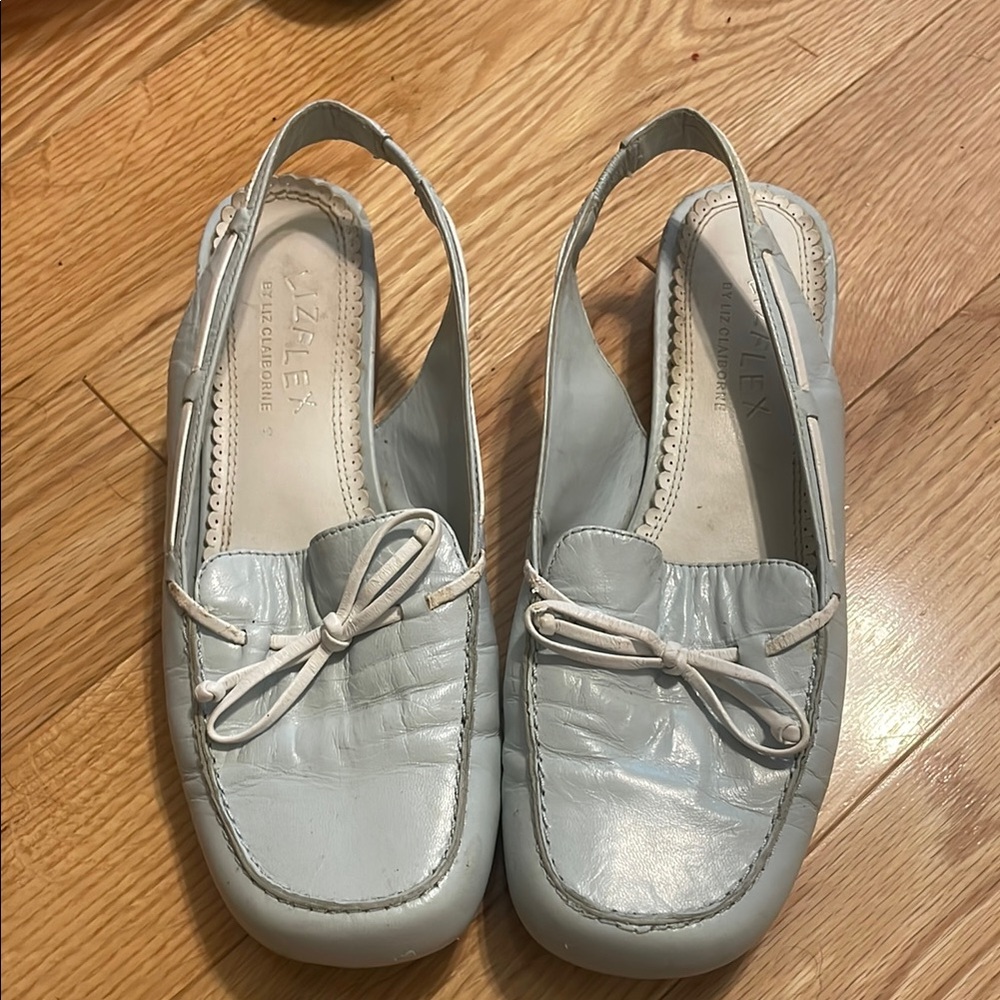 Liz Claiborne Blue Moccasin-Style sling back flats